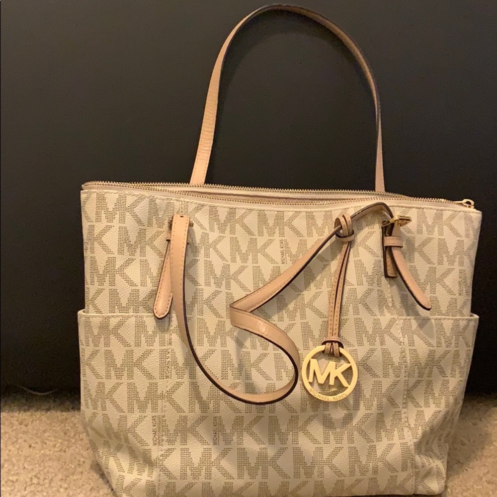 Michael Kors bag